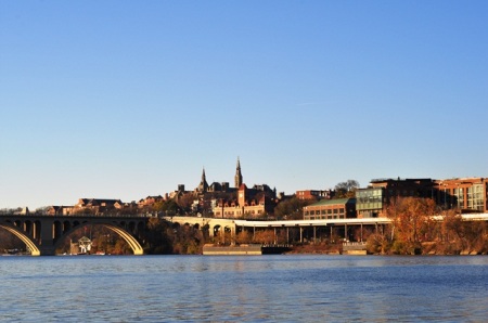 Georgetown bên sông Potomac